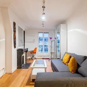 Luxurious 1 Bedroom Tour Eiffel Saint Dominique Free Netflix Apartamento